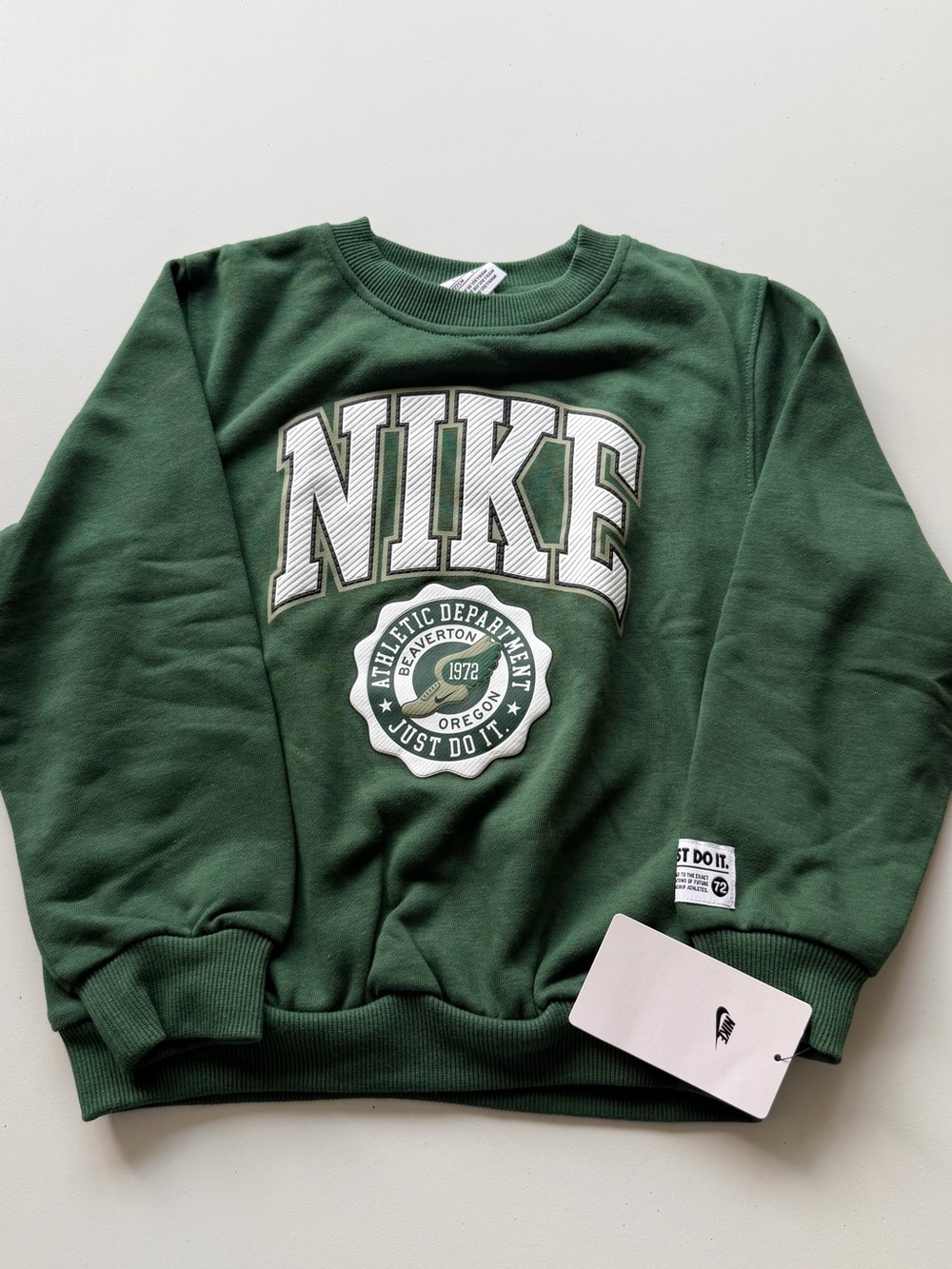 Nike Green Crewneck Sweatshirt with White Collegiate Logo